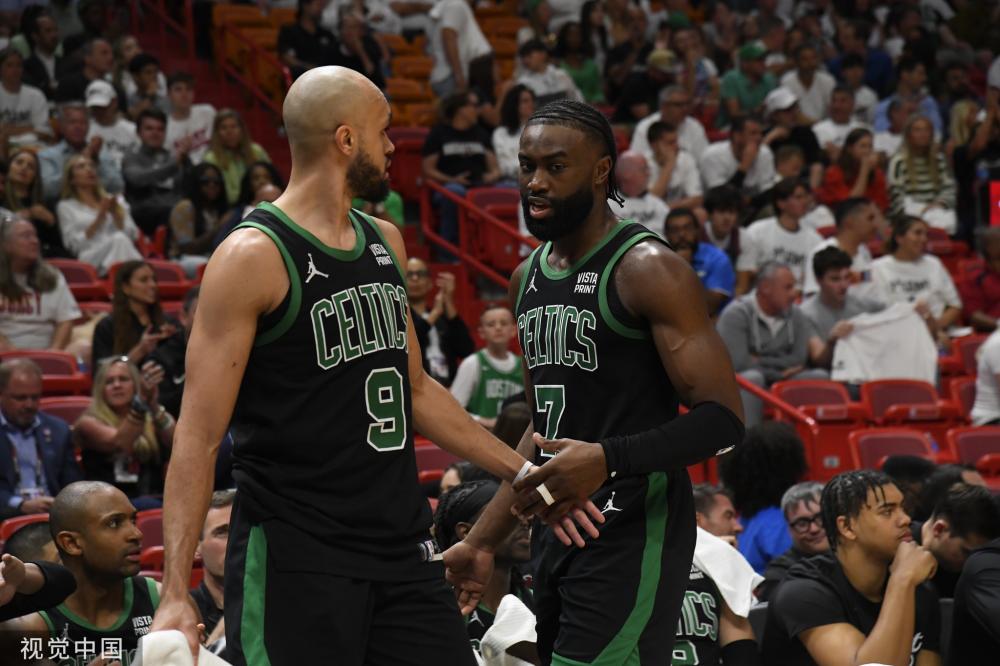 4次助攻 4次助攻