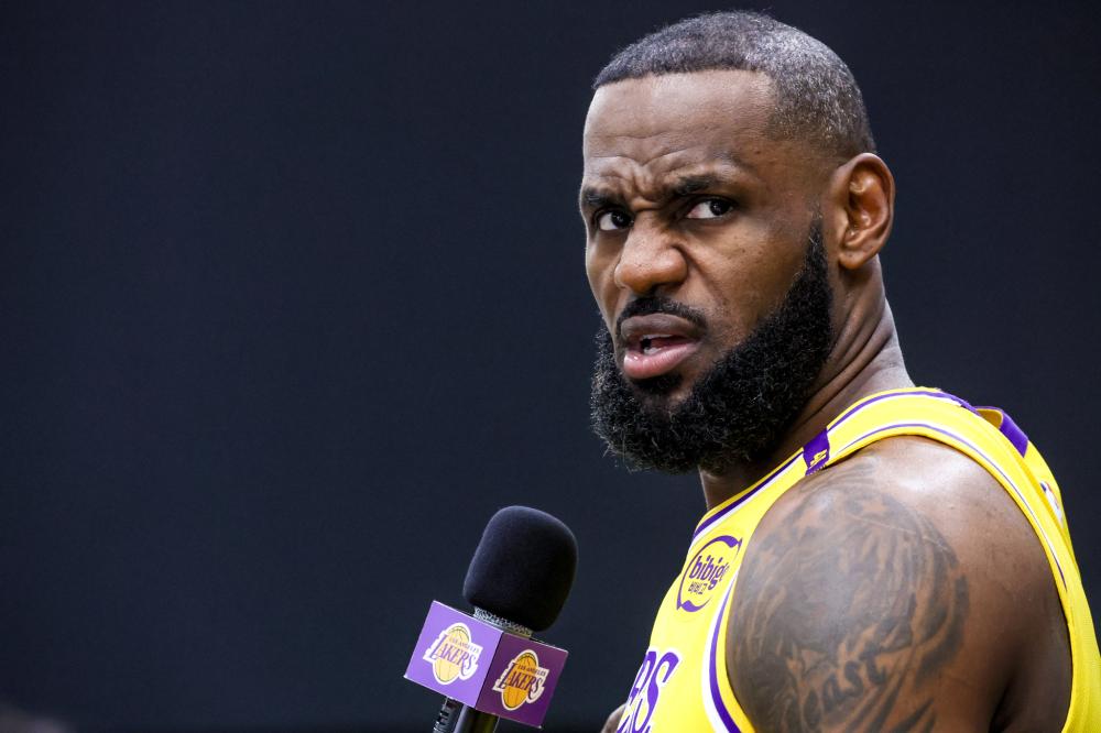 随着比赛的 随着比赛的