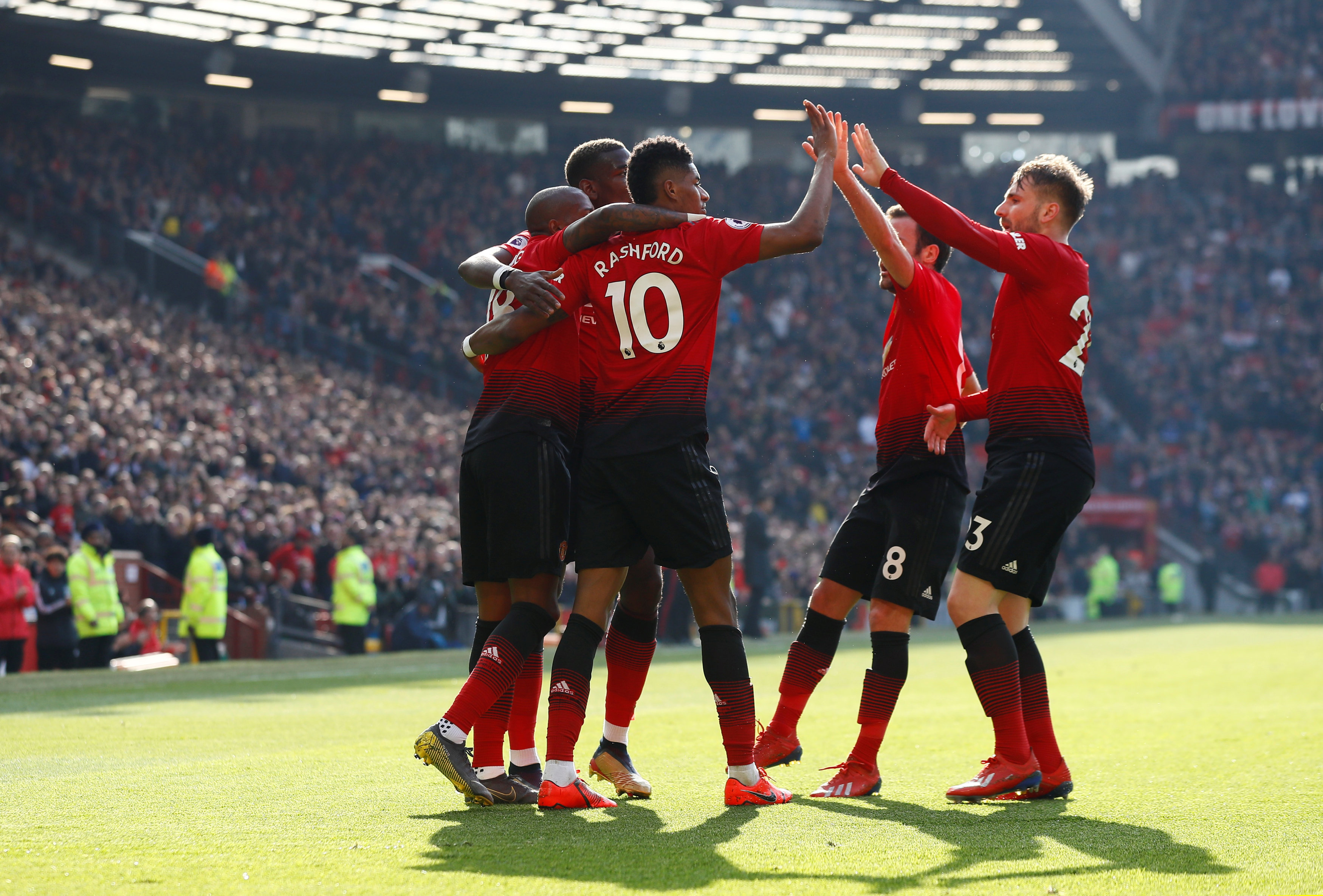 队报专栏：萨利巴&乌帕是正确组合，他们和楚阿组铁三角.