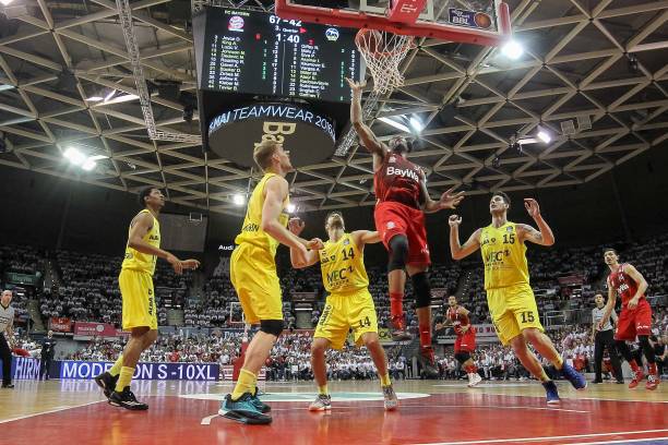 体育官方：广东宏远签约特雷蒙特·沃特斯